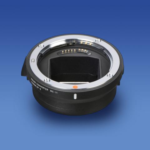  MC-11 adaptér z Canon EF na Sony E